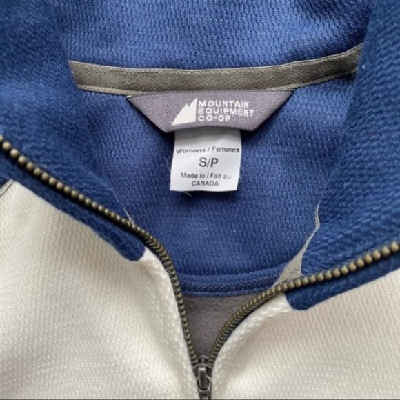 MEC Vintage | Made in Canada Women's Navy Ivory Grey Jacket Sweater - Sm… - Picture 2 of 7